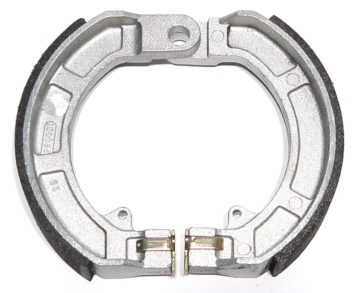 Brake shoes front Vespa Sprint-Rally GL,SS180-GS160, German T4
