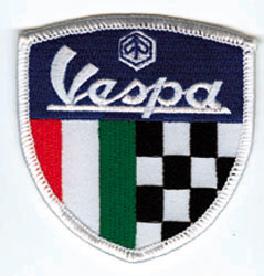 Ραφτό (κεντητό)Vespa Ιταλικη σημαια-καρώ.Ιδανικό για δώρο !!!